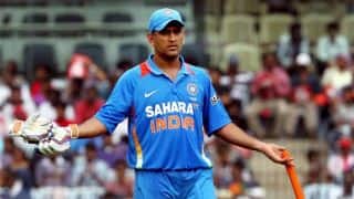 MS Dhoni may use coloured bat in IPL 2017